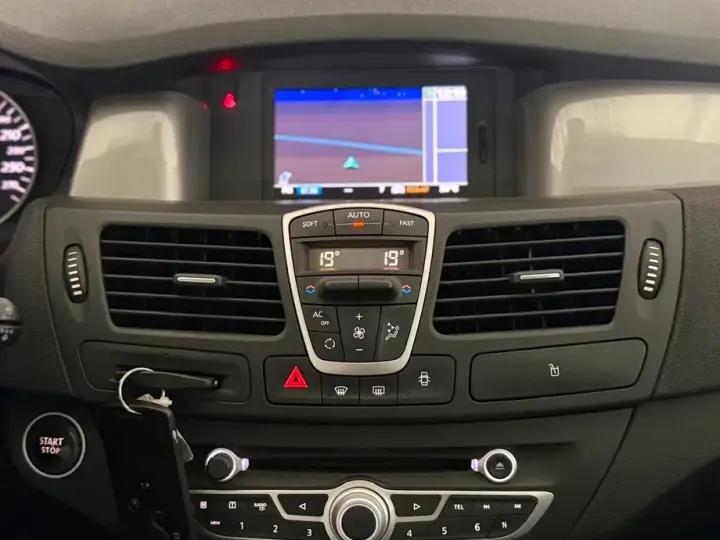 Renault Laguna III dCi 110 FAP Expression