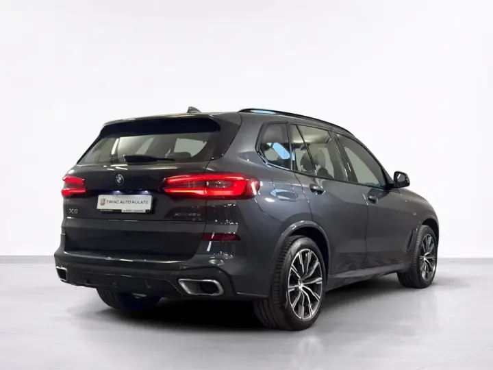 BMW X5 xDrive45e