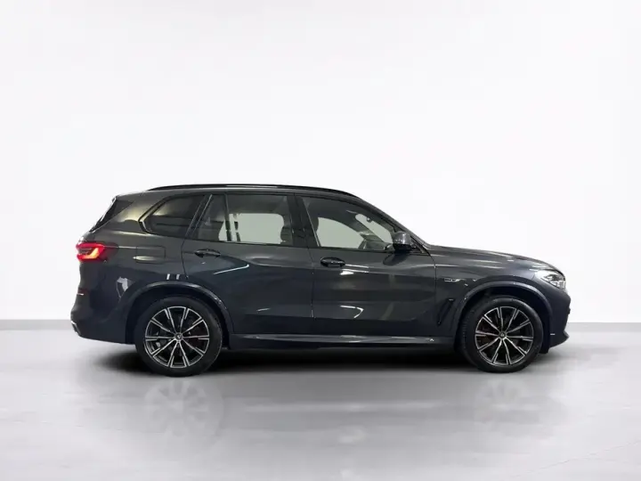BMW X5 xDrive45e