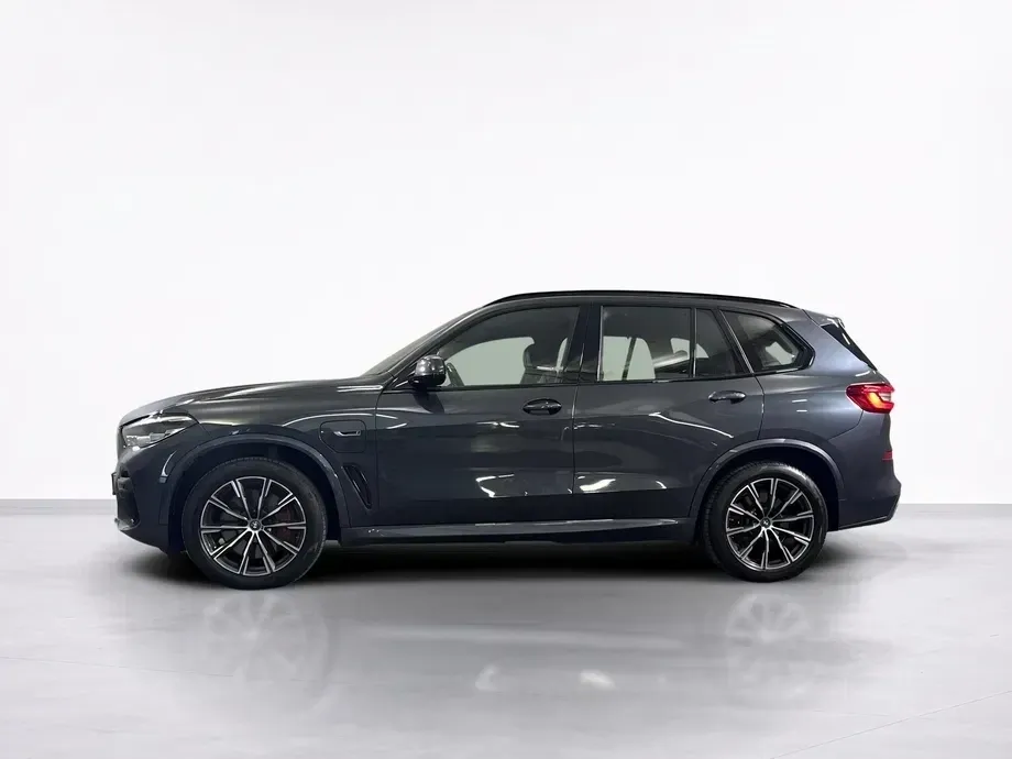 BMW X5 xDrive45e — imagine 2