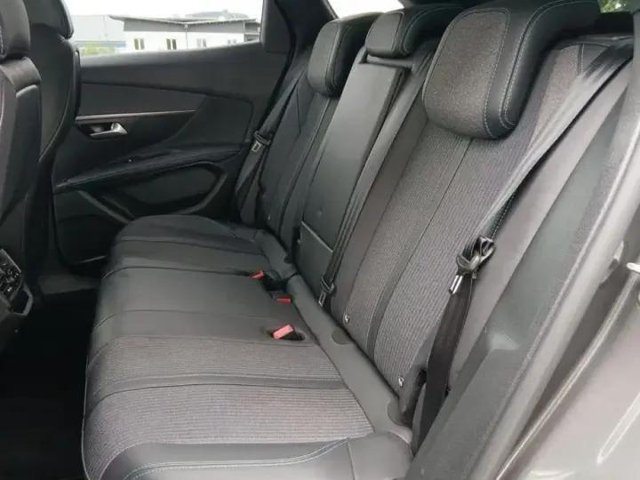 Peugeot 3008 II 1.2 PureTech S&S EAT8 Allure
