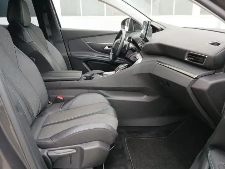 Peugeot 3008 II 1.2 PureTech S&S EAT8 Allure