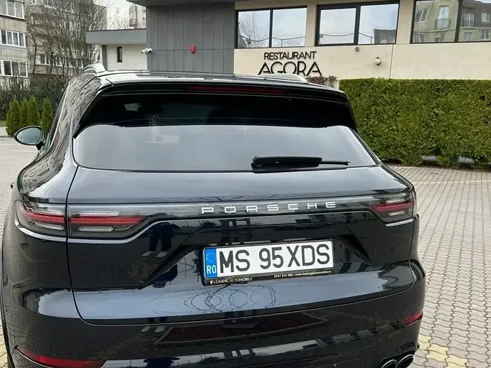 Porsche Cayenne Turbo