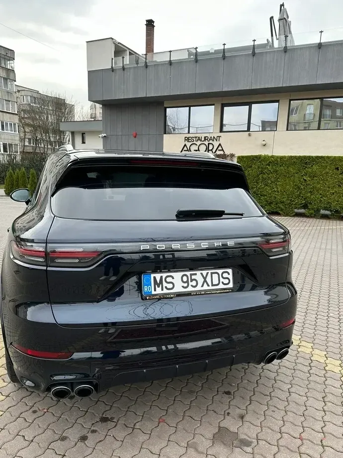 Porsche Cayenne Turbo — imagine 4