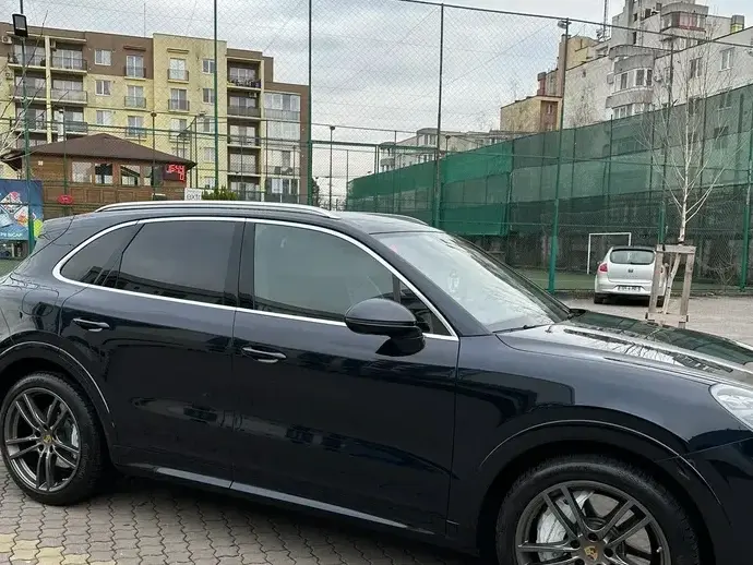 Porsche Cayenne Turbo