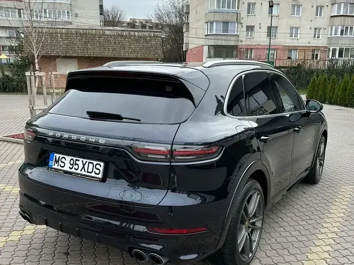 Porsche Cayenne Turbo