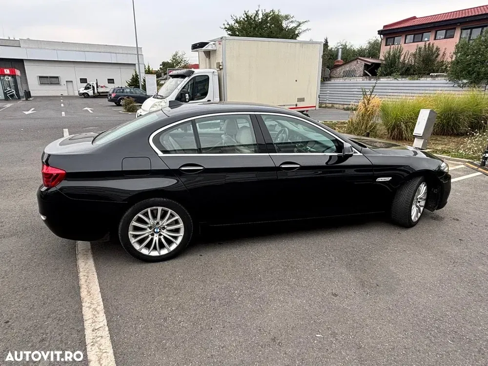 BMW Seria 5 F10/F11/F07 [2010 - 2017] 530d xDrive AT — imagine 3
