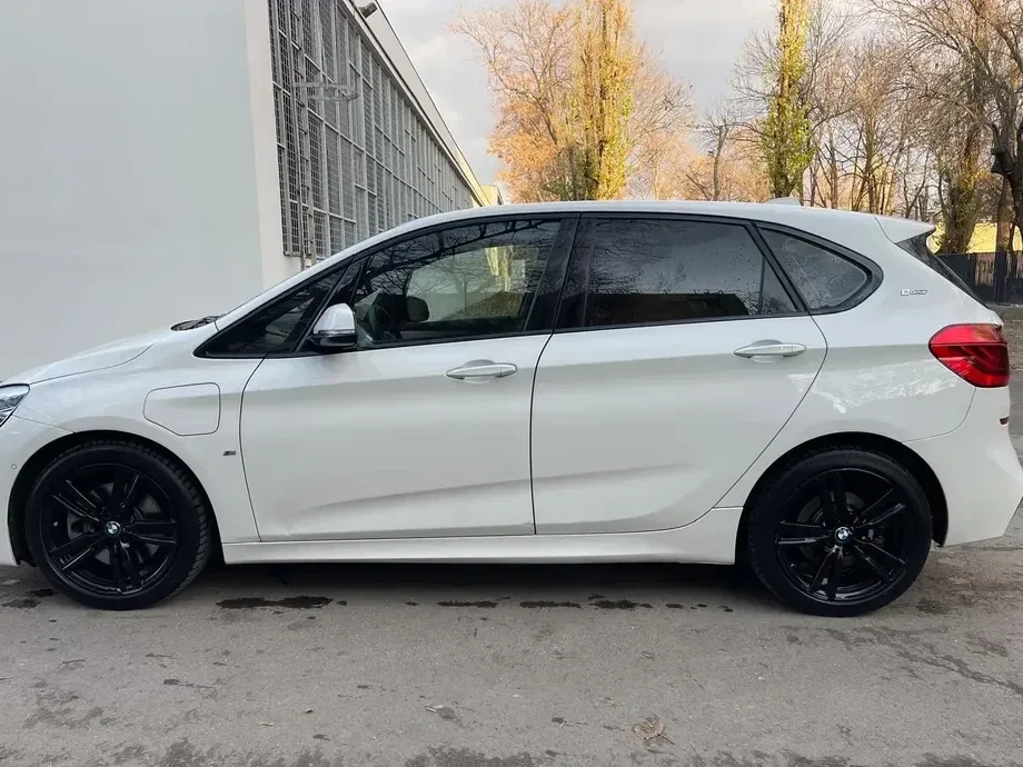 BMW Seria 2 — imagine 2