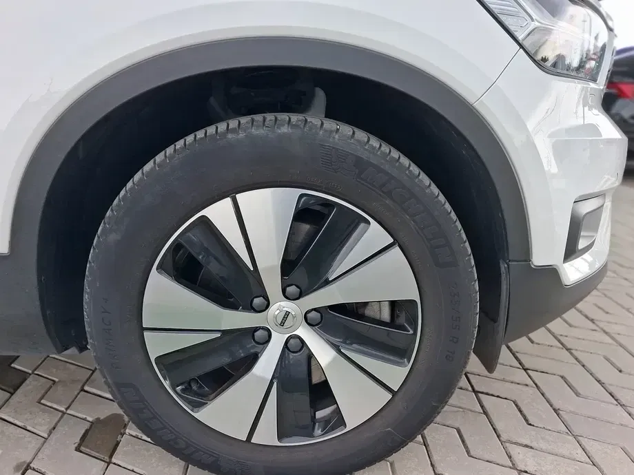 Volvo XC 40 Recharge T5 Twin Engine AT7 Inscription Expression — imagine 4