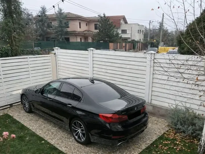 BMW Seria 5 G30/G31 540i xDrive Aut. Luxury Line