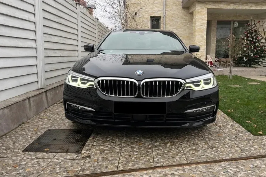 BMW Seria 5 G30/G31 540i xDrive Aut. Luxury Line — imagine 5