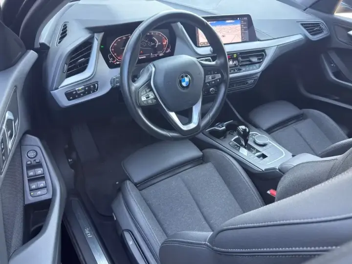 BMW Seria 1 F40/F52