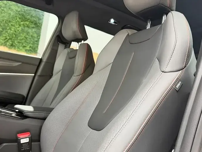 Geely Cityray 1.5 T-GDI 7DCT GK
