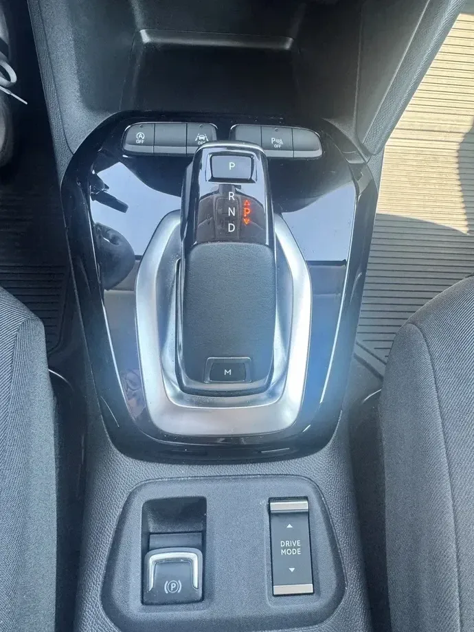 Opel Corsa F 1.2 Turbo Start/Stop Aut. Edition — imagine 6