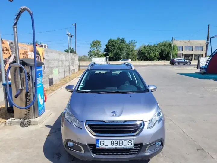 Peugeot 2008 I 1.2 L PureTech Active