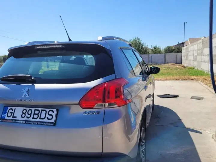 Peugeot 2008 I 1.2 L PureTech Active