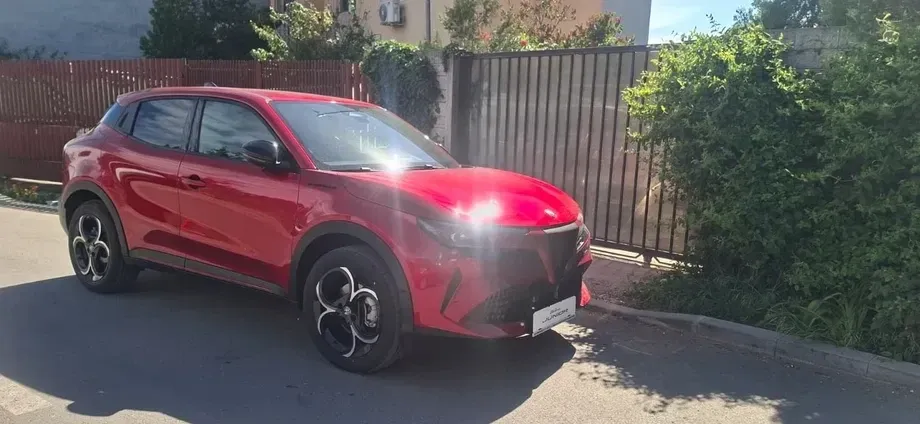 Alfa Romeo Junior 1.2 FWD eDCT6 MHEV Ibrida Speciale — imagine 3