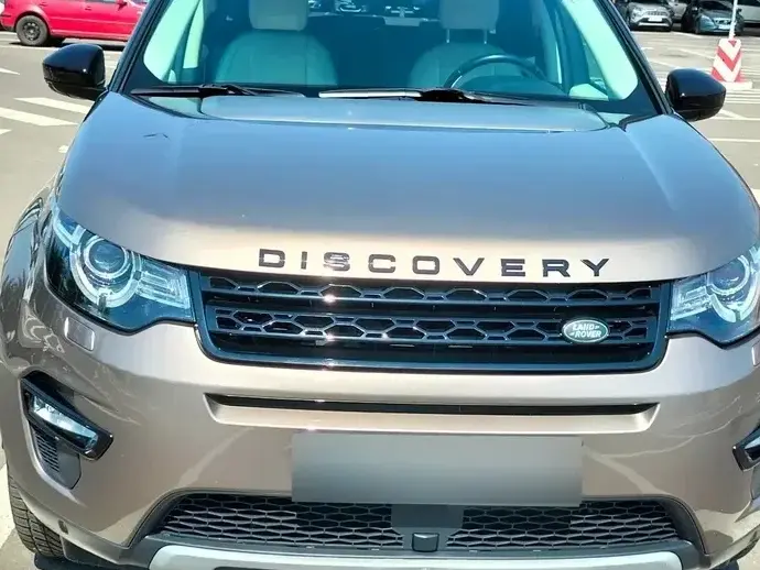 Land Rover Discovery Sport 2.0 l TD4 HSE Luxury Aut.