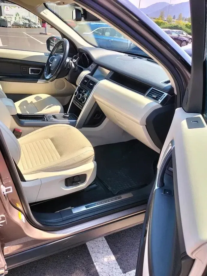 Land Rover Discovery Sport 2.0 l TD4 HSE Luxury Aut. — imagine 5
