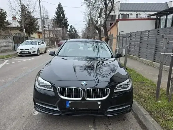 BMW Seria 5 520d xDrive AT