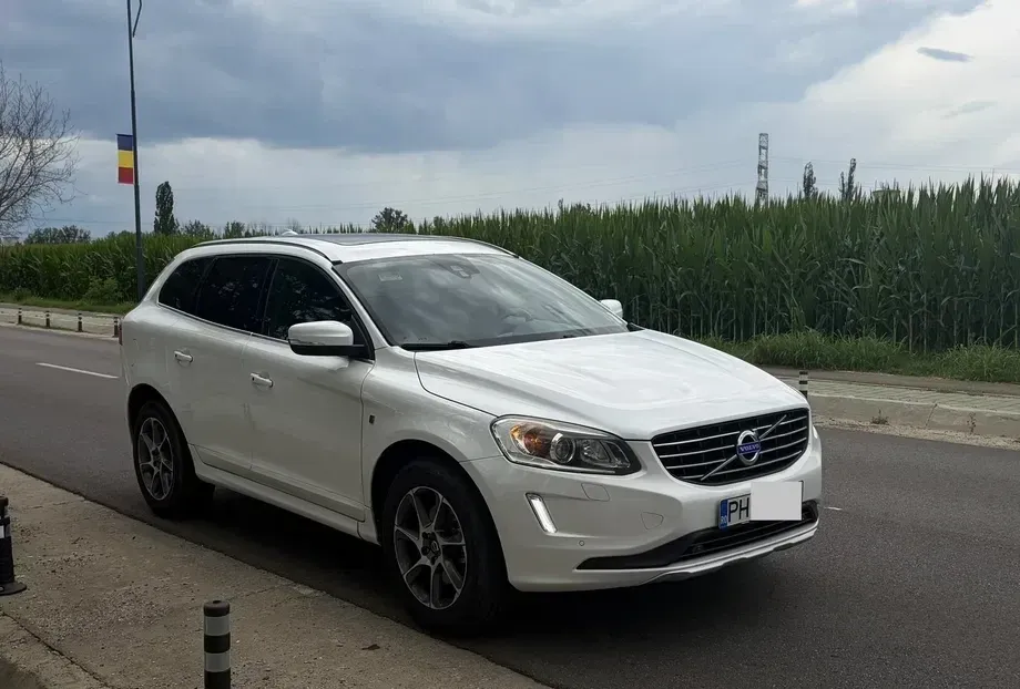 Volvo XC 60 I D4AWD Ocean Race — imagine 3