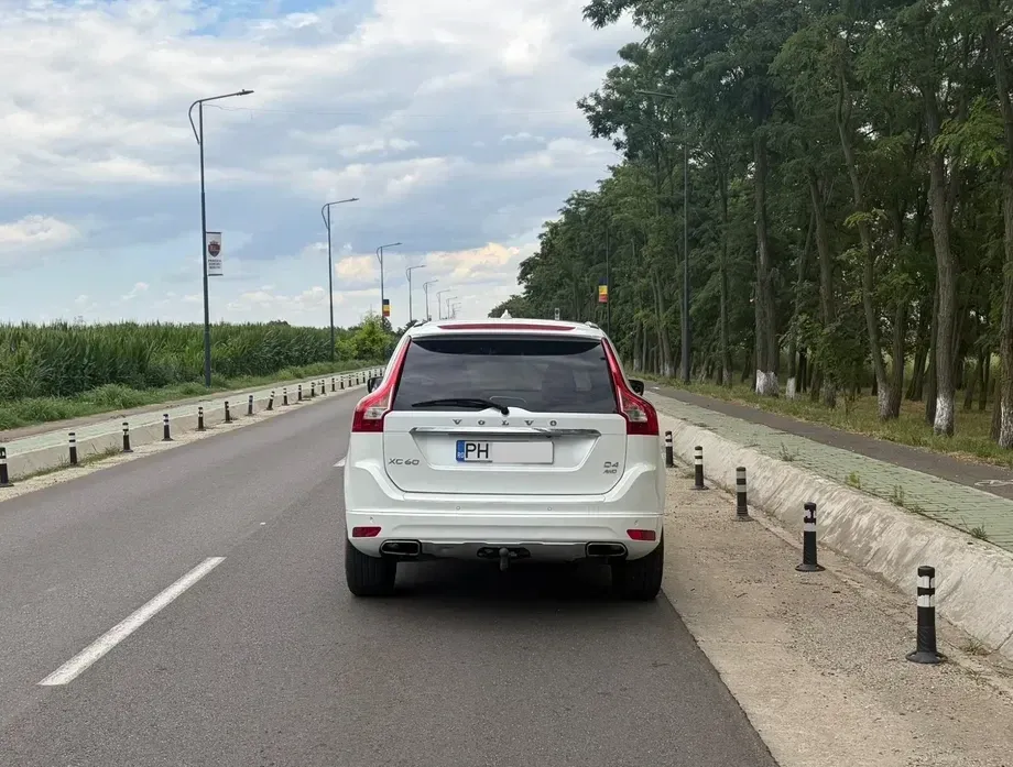 Volvo XC 60 I D4AWD Ocean Race — imagine 6