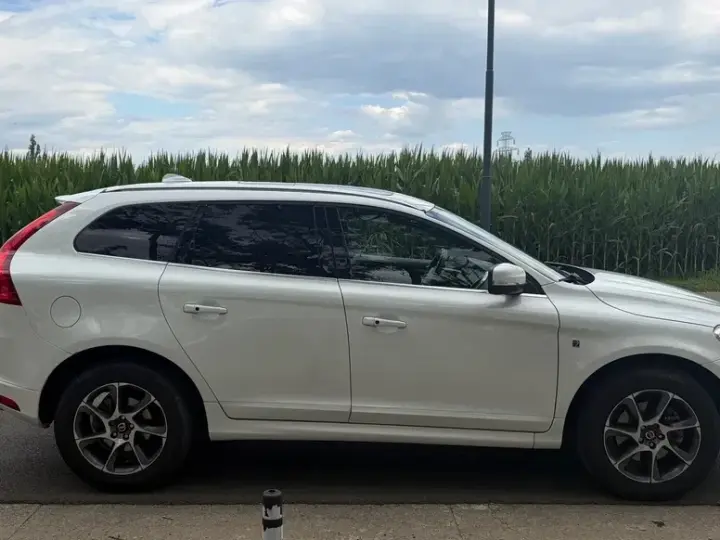 Volvo XC 60 I D4AWD Ocean Race