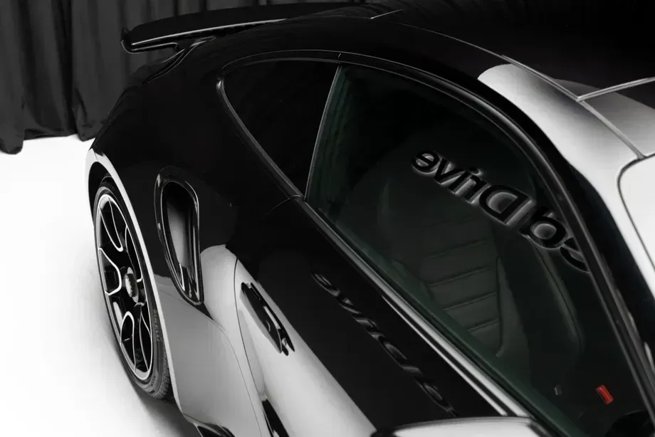 Porsche 911 911Turbo S — imagine 4