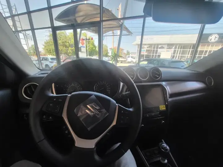 Suzuki Vitara 1.4 Boosterjet 6MT MHEV Cool