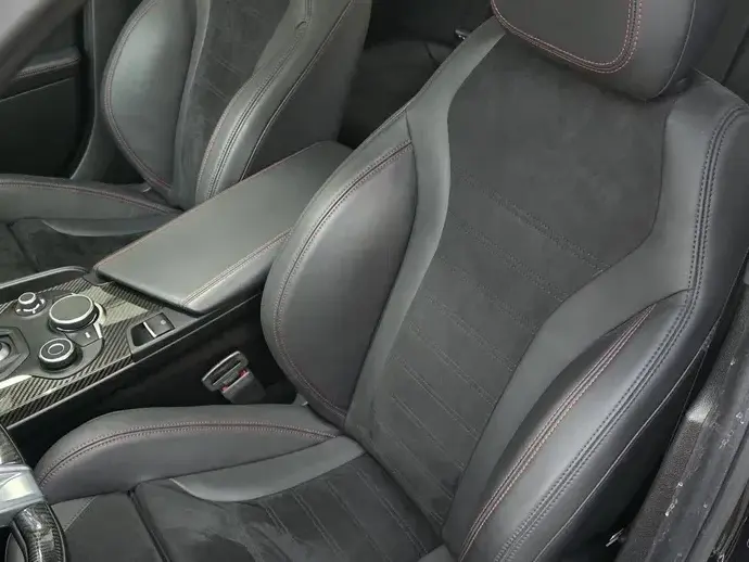 Alfa Romeo Giulia 2.9 Turbo RWD AT8 Quadrifoglio