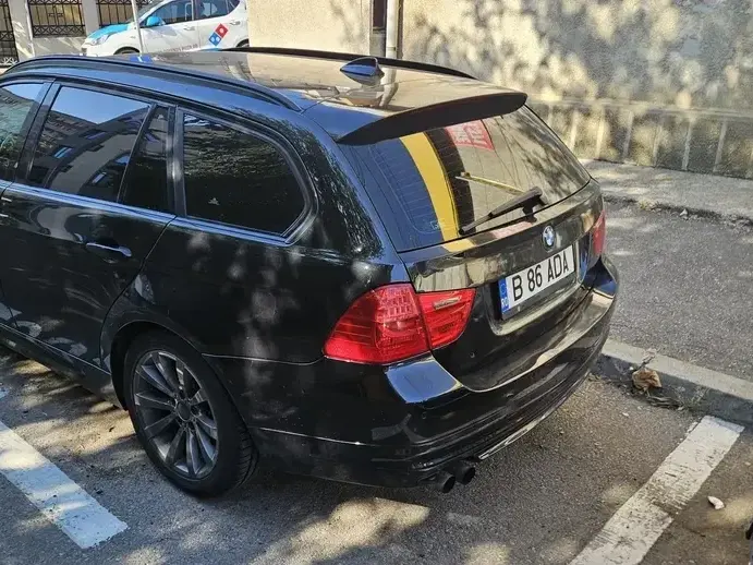 BMW Seria 3 E90/E91/E92/E93 330d xDrive Aut.