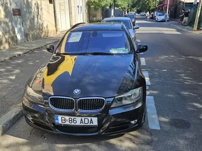 BMW Seria 3 E90/E91/E92/E93 330d xDrive Aut.