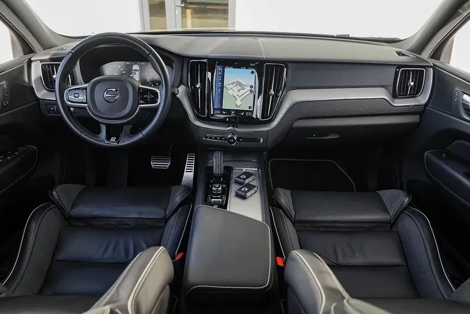 Volvo XC 60 II B4 D AWD Geartronic RDesign — imagine 6