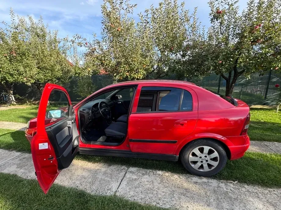 Opel Astra 1.6 16V Coupe Bertone — imagine 5