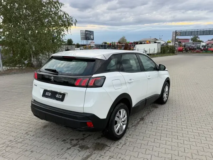 Peugeot 3008 II 1.5 BlueHDI 130 S&S EAT8 Allure
