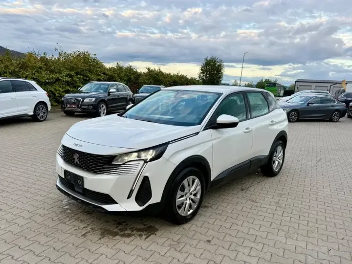 Peugeot 3008 II 1.5 BlueHDI 130 S&S EAT8 Allure