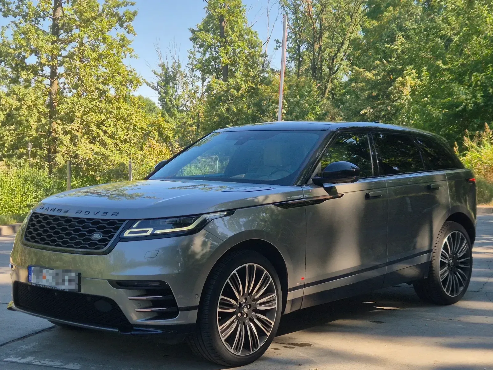 Land Rover Range Rover Velar 3.0 R-Dynamic HSE — imagine 4