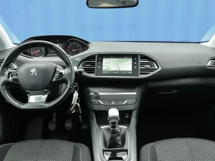 Peugeot 308 BlueHDi 130 Stop & Start Allure Business-Paket