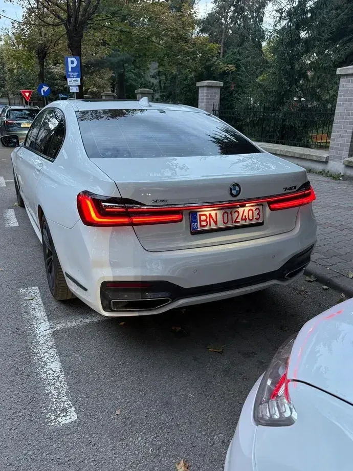 BMW Seria 7 G11/G12 740Li xDrive — imagine 4