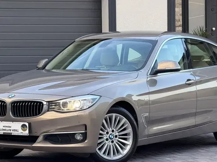 BMW Seria 3 F30/F31/F34 318d Aut. Luxury Line