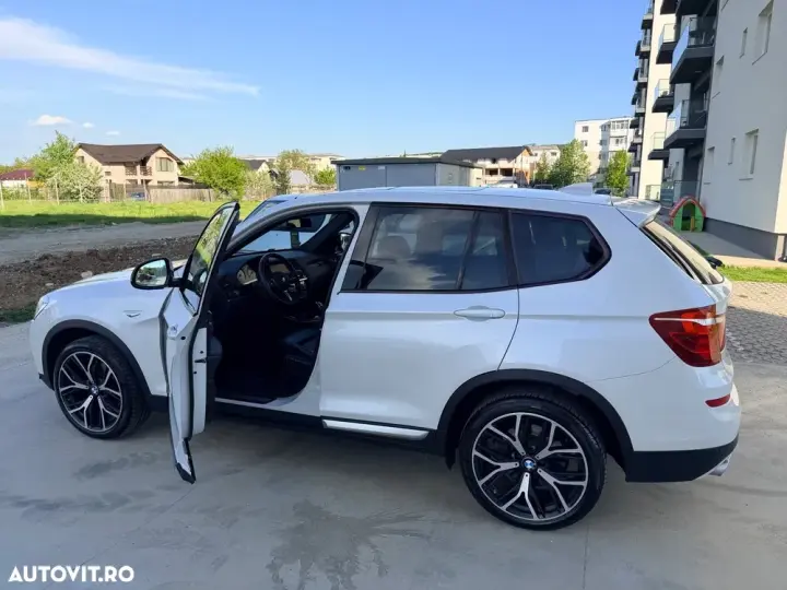 BMW X3 F25 xDrive30d AT xLine