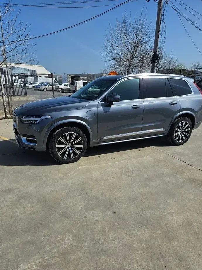 Volvo XC 90 II T8 Twin Engine AWD Inscription — imagine 2