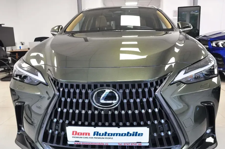 Lexus NX II 450h+ E-FOUR Executive Line — imagine 2