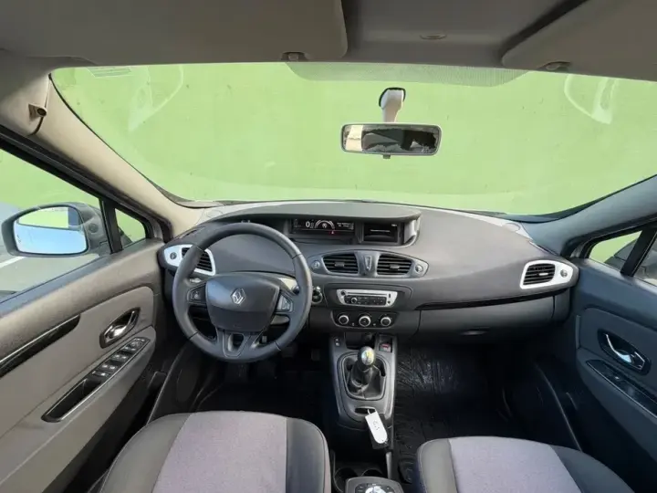 Renault Grand Scenic Energy dCi 110 Start & Stop Dynamique
