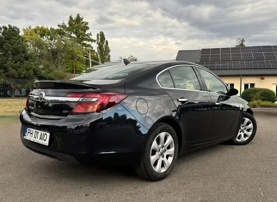 Opel Insignia A 2.0 CDTI ECOTEC Edition Aut. — imagine 3