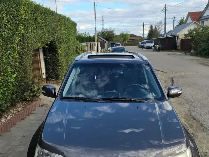 Suzuki Grand Vitara 2.4i JLX