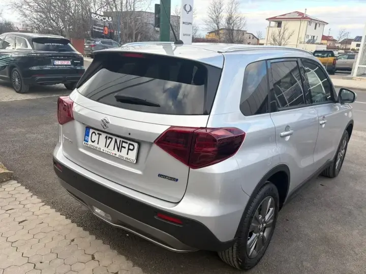 Suzuki Vitara III 1.5 HEV Passion