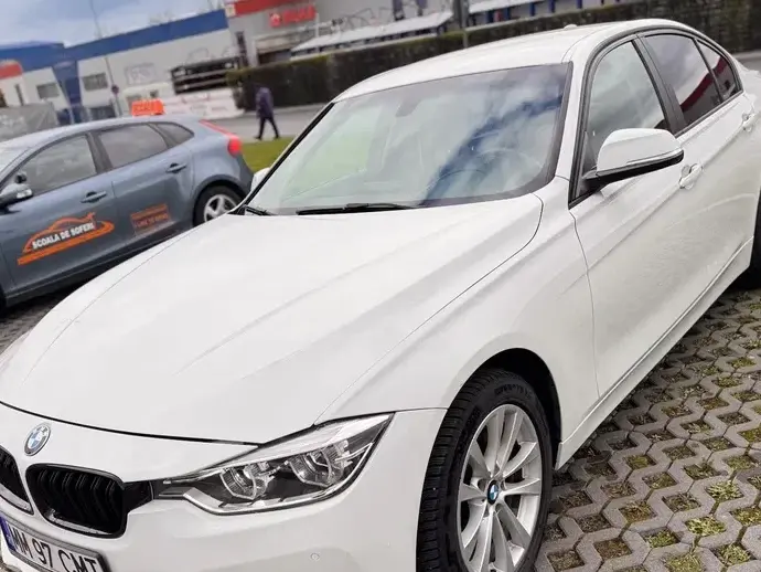 BMW Seria 3 F30/F31/F34 320i Aut.