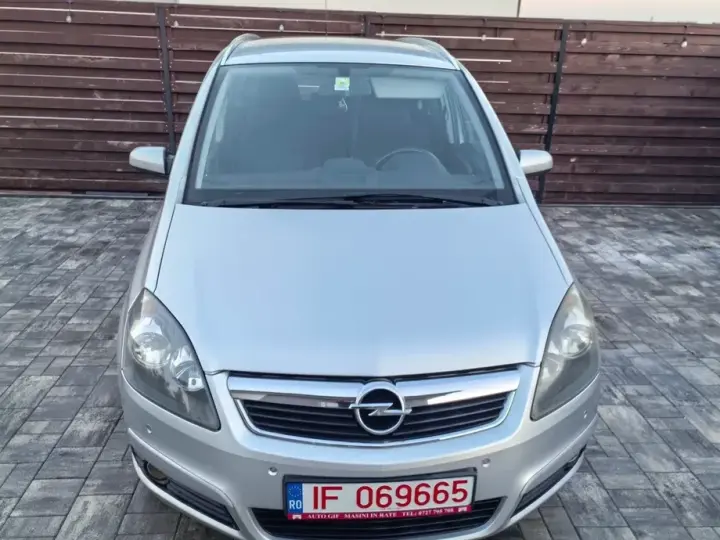 Opel Zafira 1.8 Easytronic Family Plus