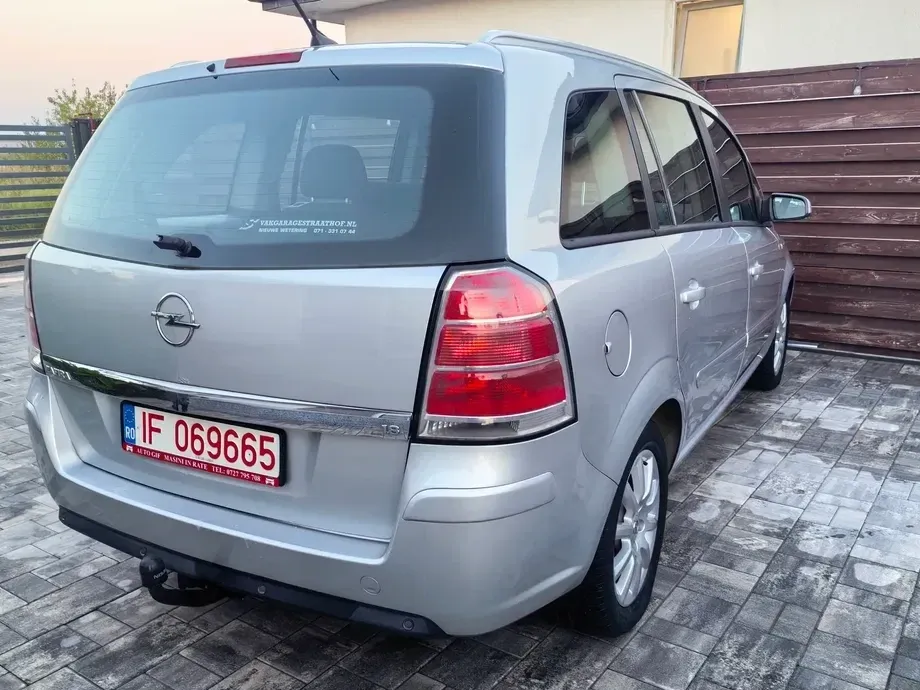 Opel Zafira 1.8 Easytronic Family Plus — imagine 4